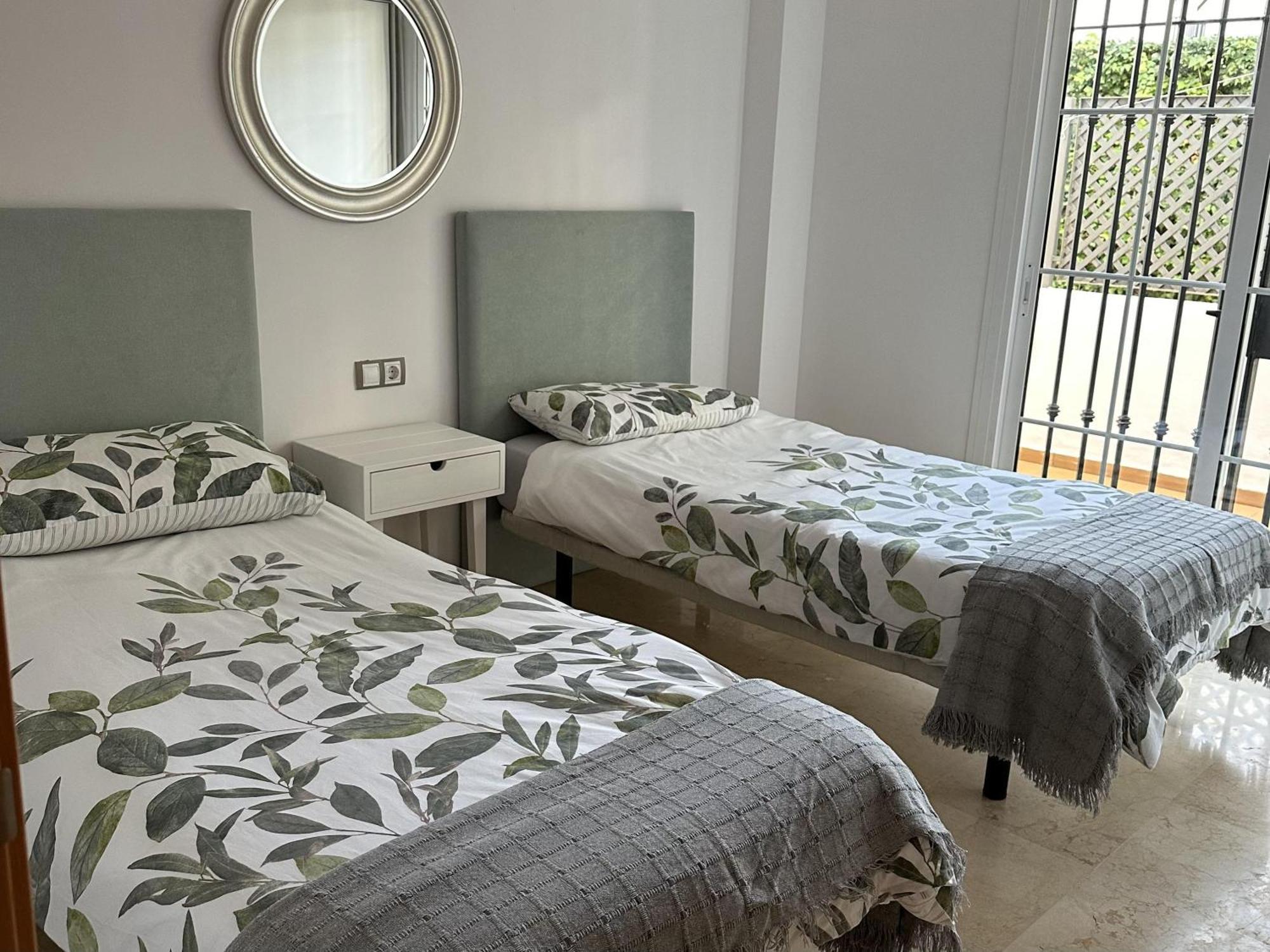 Ground Floor 2Bed Apartment Duquesa Manilva 산루이스데사비닐라스 외부 사진